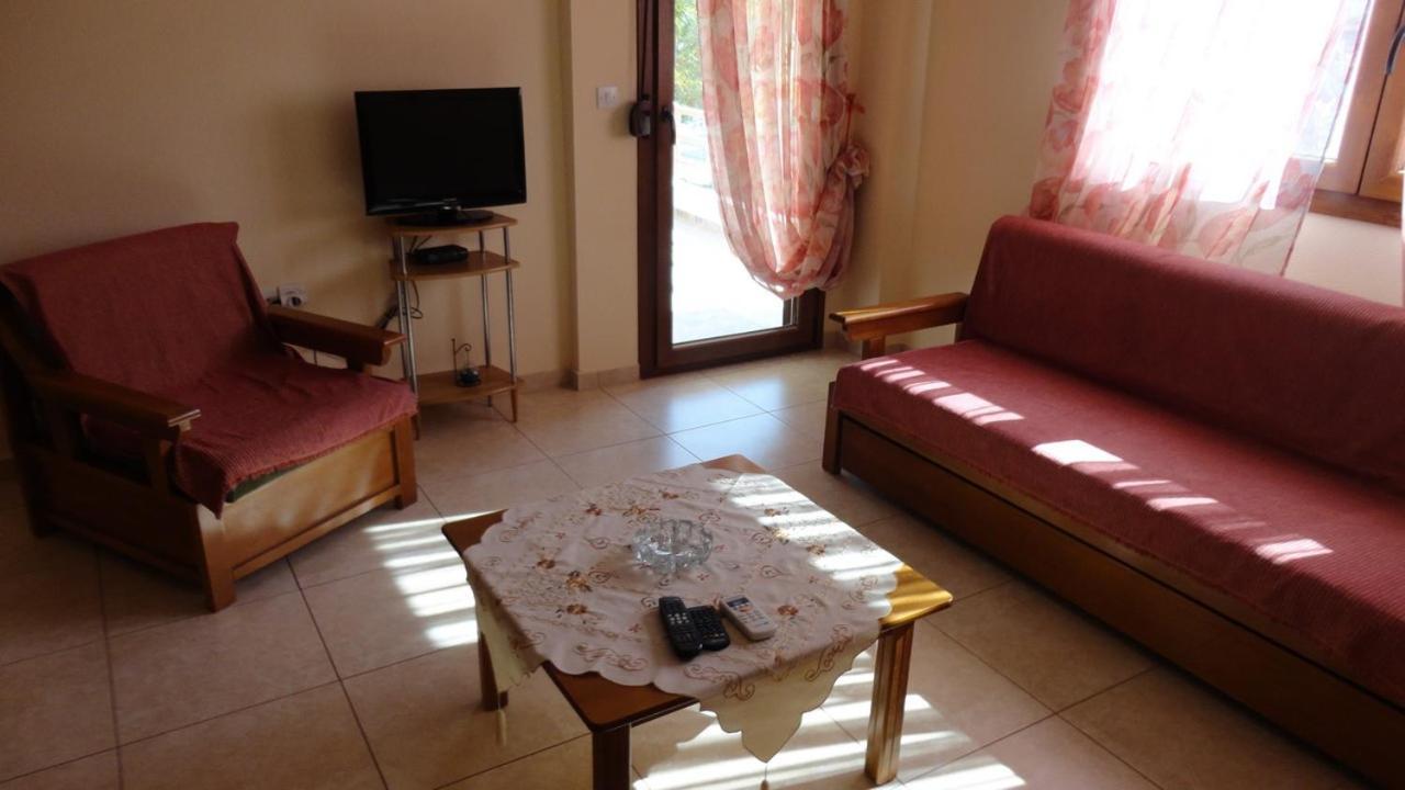 Apartament Επινειο/Epinio Nikiti  Zewnętrze zdjęcie